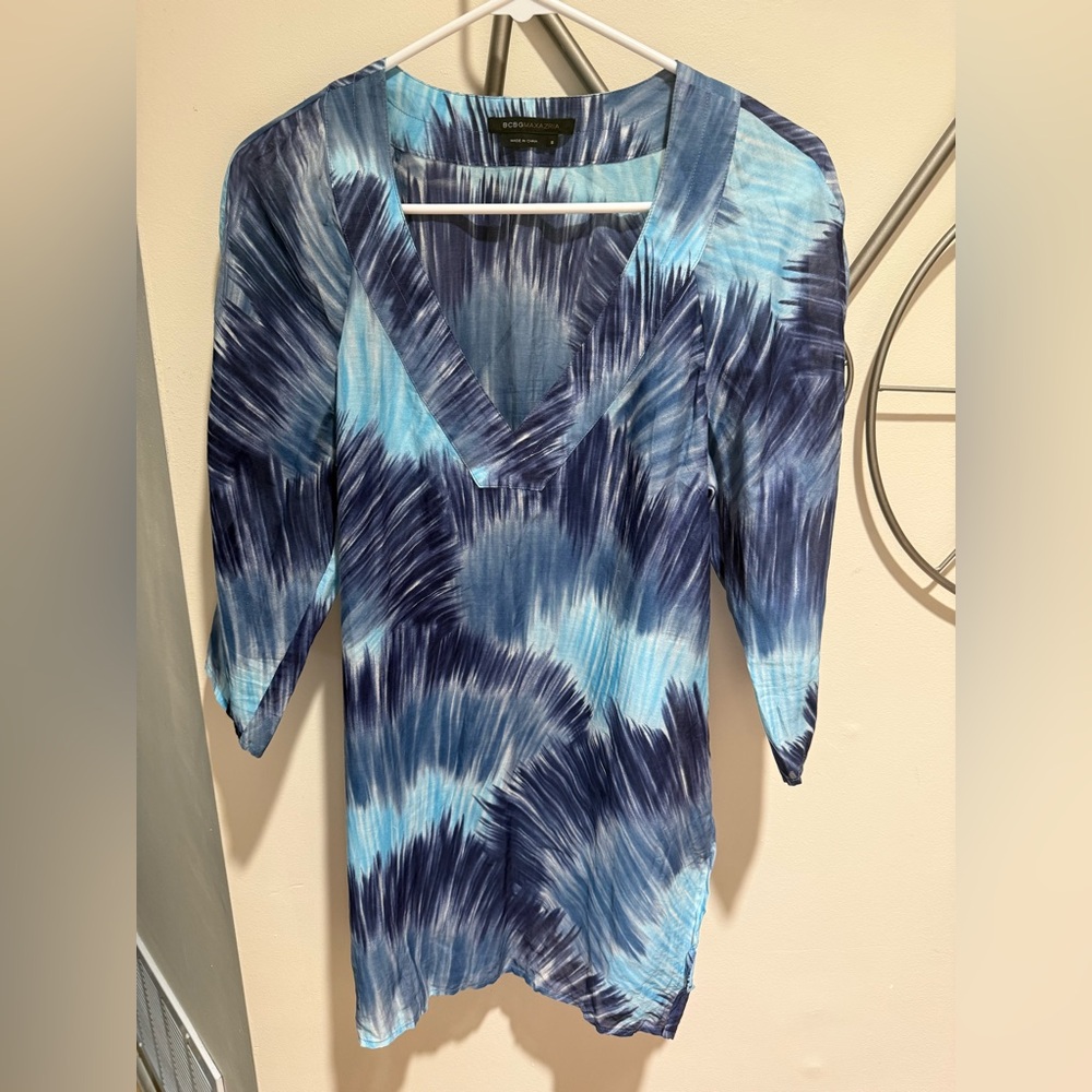 BCBGMaxAzria Blue Tie-Dye V-Neck Tunic Size S Cotton Silk